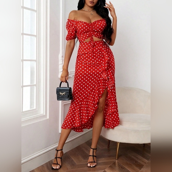 Polka Dot Off Shoulder Drawstring Crop Top & Ruffle Asymmetrical Hem - Picture 1 of 4